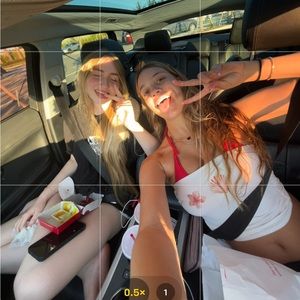 Meet your Posher, Hailey